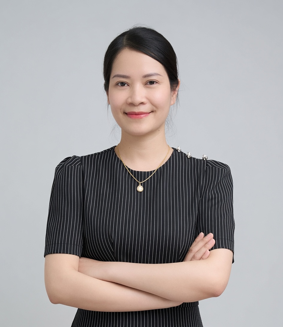 Ảnh Luật Sư Phan Thị Thu Hoài